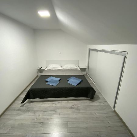 Apartament La Sika Orşova Exterior foto